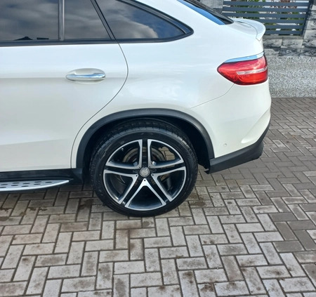 Mercedes-Benz GLE cena 195500 przebieg: 125000, rok produkcji 2015 z Zgorzelec małe 466